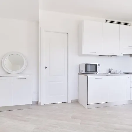 The Italian Lady Apartment