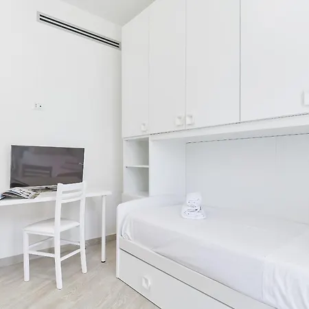 The Italian Lady Apartment *