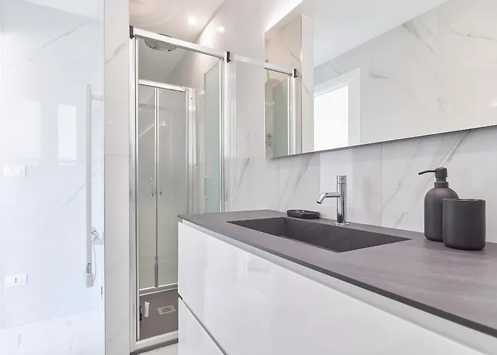 The Italian Lady - Unit 1 *