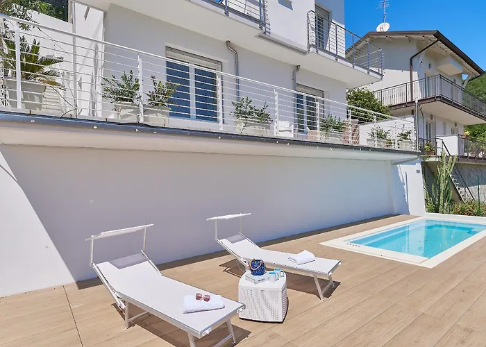 The Italian Lady - Unit 1 Apartmán Alassio