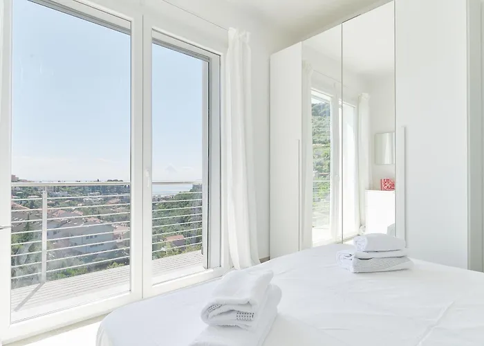 The Italian Lady - Unit 1 *